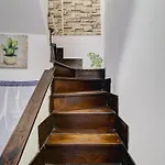 Charming With Garden, Parking & Metro