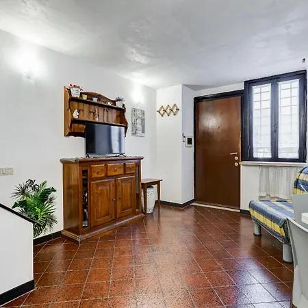 Charming With Garden, Parking & Metro * Rom