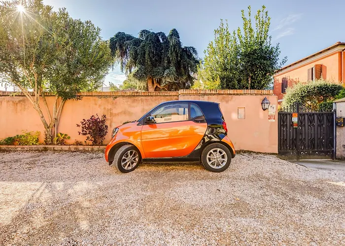 アパート Charming With Garden, Parking & Metro