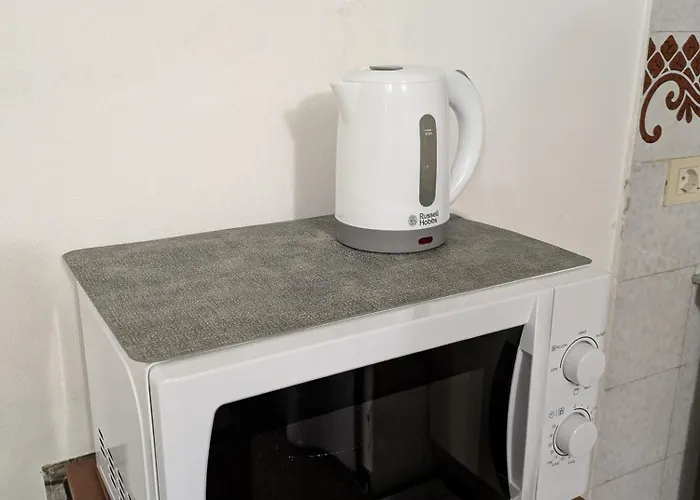 アパート Charming With Garden, Parking & Metro